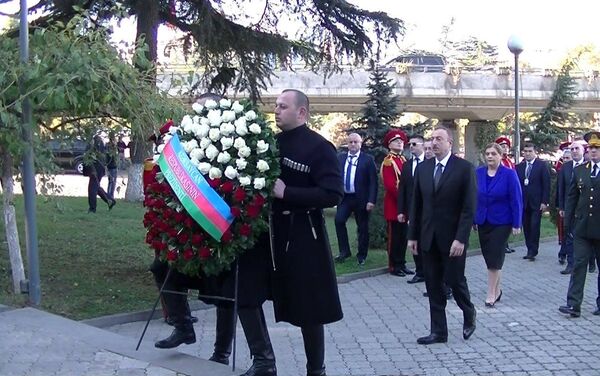 Ильхам Алиев прибыл в Грузию - Sputnik Azərbaycan