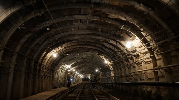 Тоннель в шахте - Sputnik Азербайджан
