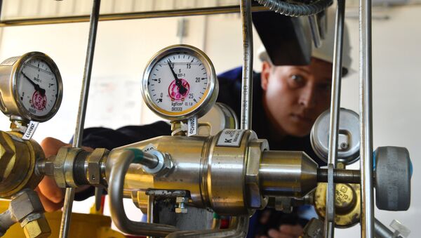 Блок редуктирования, для регуляции давления газа в трубопроводе - Sputnik Азербайджан