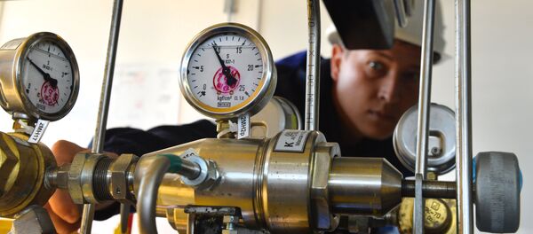 Блок редуктирования, для регуляции давления газа в трубопроводе Блок редуктирования, для регуляции давления газа в трубопроводе - Sputnik Азербайджан