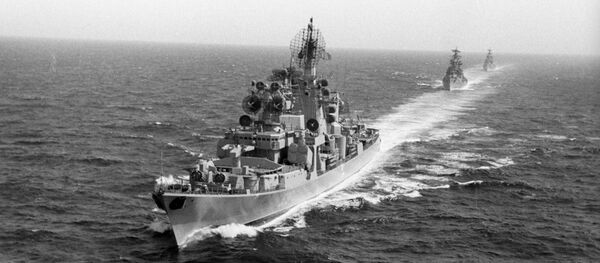 Корабли Николаев, Сметливый, Скорый - Sputnik Азербайджан