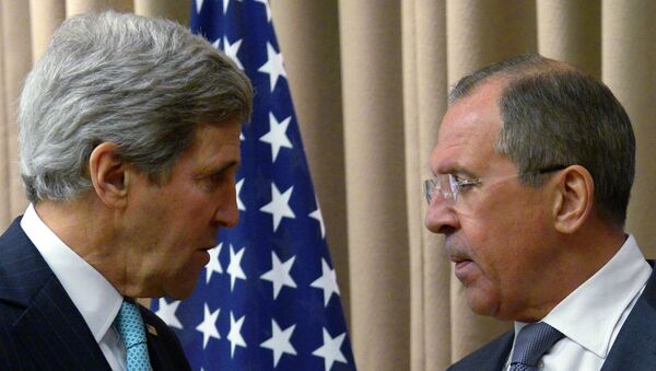 US Secretary of State John Kerry told Russian Foreign Minister Sergei Lavrov to ignore US President Barack Obama’s statement when the president listed Russia as one of the main threats to the world on par with terrorism and the Ebola virus. - Sputnik Azərbaycan