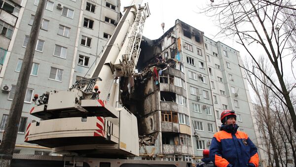 Последствия взрыва газа в жилом доме в Волгограде - Sputnik Азербайджан