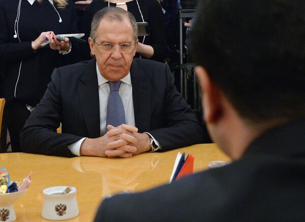 Rusya Dışişleri Bakanı Sergey Lavrov- HDP Eş Başkanı Selahattin Demirtaş Rusya Dışişleri Bakanı Sergey Lavrov- HDP Eş Başkanı Selahattin Demirtaş - Sputnik Azərbaycan