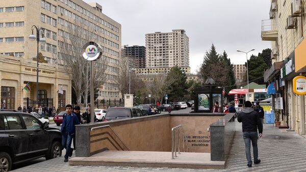 Второй выход из станции метро Эльмляр Академиясы - Sputnik Азербайджан