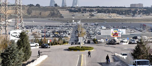 Рынок автомобилей в Баку Рынок автомобилей в Баку - Sputnik Азербайджан