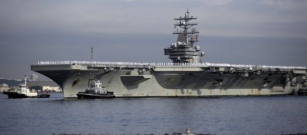 Авианосец США Рональд Рейган. Архивное фото Авианосец США Рональд Рейган. Архивное фото - Sputnik Азербайджан