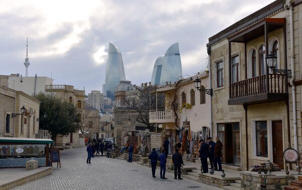 Улица в Ичери-шехер - Sputnik Азербайджан