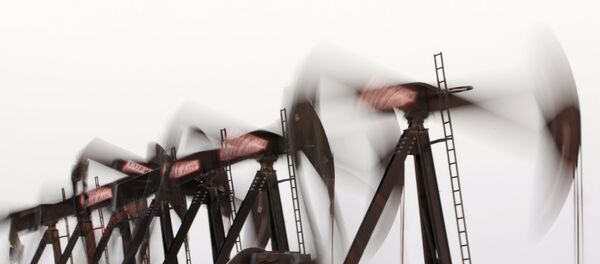 Нефтяные насосы. Архивное фото - Sputnik Азербайджан