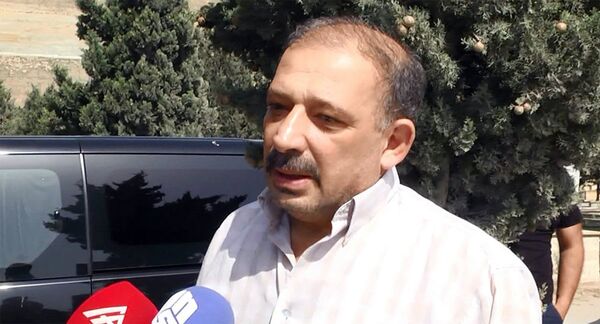 Rauf Mirqədirov, jurnalist Rauf Mirqədirov, jurnalist - Sputnik Azərbaycan