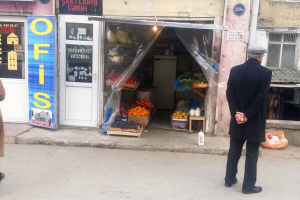 Meyvə tərəvəz bazarı Meyvə tərəvəz bazarı - Sputnik Azərbaycan