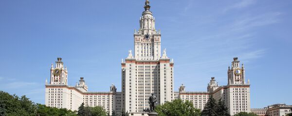 Главное здание МГУ имени М.В. Ломоносова - Sputnik Азербайджан