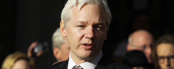 Джулиан Ассанж, основатель сайта WikiLeaks Джулиан Ассанж, основатель сайта WikiLeaks - Sputnik Азербайджан