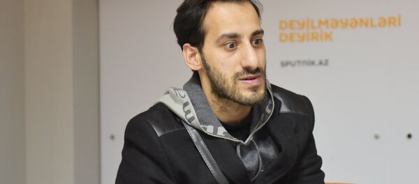 Актер Бакинского детского театра Джаваншир Магеррамов Актер Бакинского детского театра Джаваншир Магеррамов - Sputnik Азербайджан