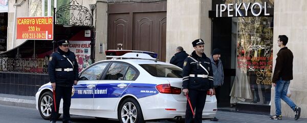 Сотрудники ДПС в Баку Сотрудники ДПС в Баку - Sputnik Азербайджан