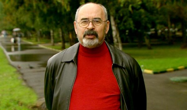 Виктор Литовкин, военный обозреватель Виктор Литовкин, военный обозреватель - Sputnik Азербайджан