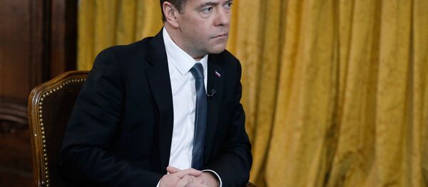 Интервью премьер-министра Рф Д. Медведва телеканалу Euronews - Sputnik Азербайджан