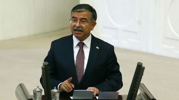 Исмет Йылмаз, глава Министерства обороны Турции - Sputnik Азербайджан