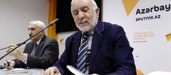 Эюб Гусейнов, председатель Общества свободных потребителей Азербайджана - Sputnik Азербайджан