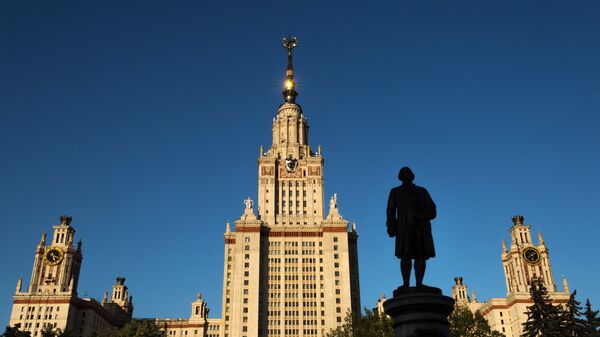 Главное здание Московского государственного университета - Sputnik Азербайджан