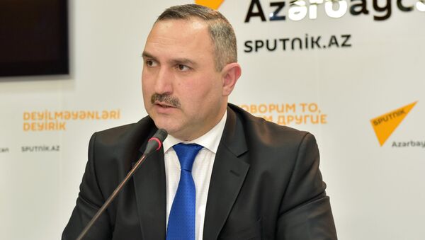 Азер Аллахверанов, председатель общественного объединения Həyat (Жизнь) - Sputnik Azərbaycan