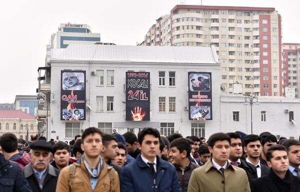 Церемония почтения памяти жертв Ходжалинской трагедии - Sputnik Азербайджан
