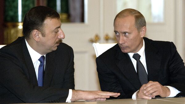 Владимир Путин и Ильхам Алиев. Архивное фото - Sputnik Азербайджан