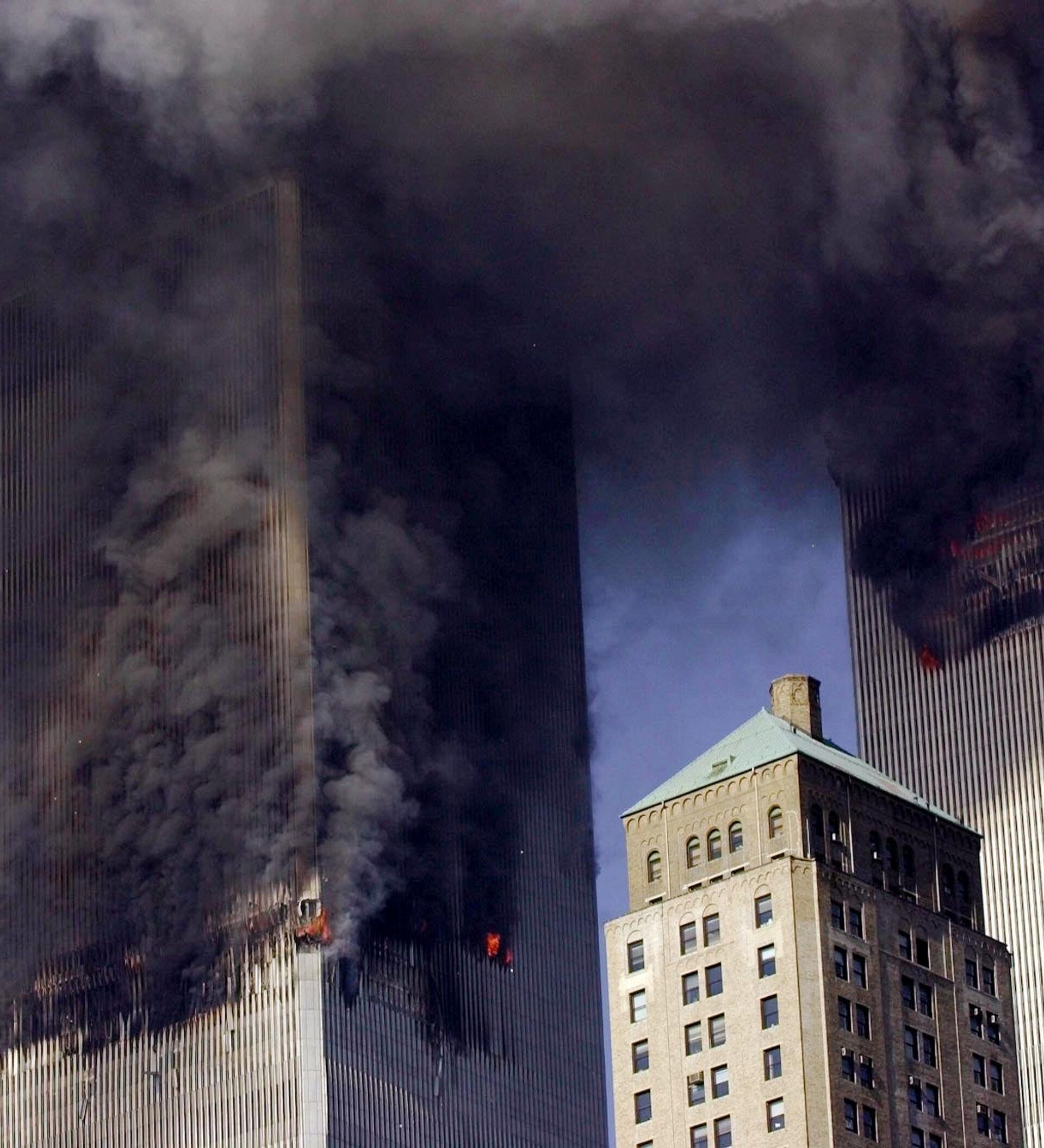 Что случилось в 2001 году. Башни-Близнецы 11 сентября 2001. Всемирный торговый центр в Нью-Йорке 11 сентября.