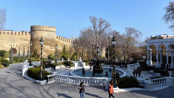 Губернаторский сад в Баку - Sputnik Азербайджан
