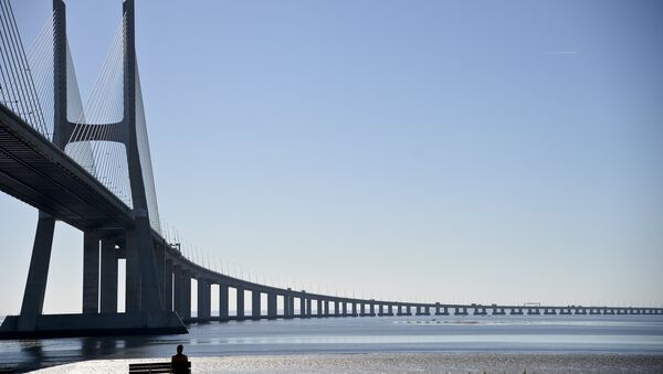 Мост Васко да Гама - Sputnik Азербайджан