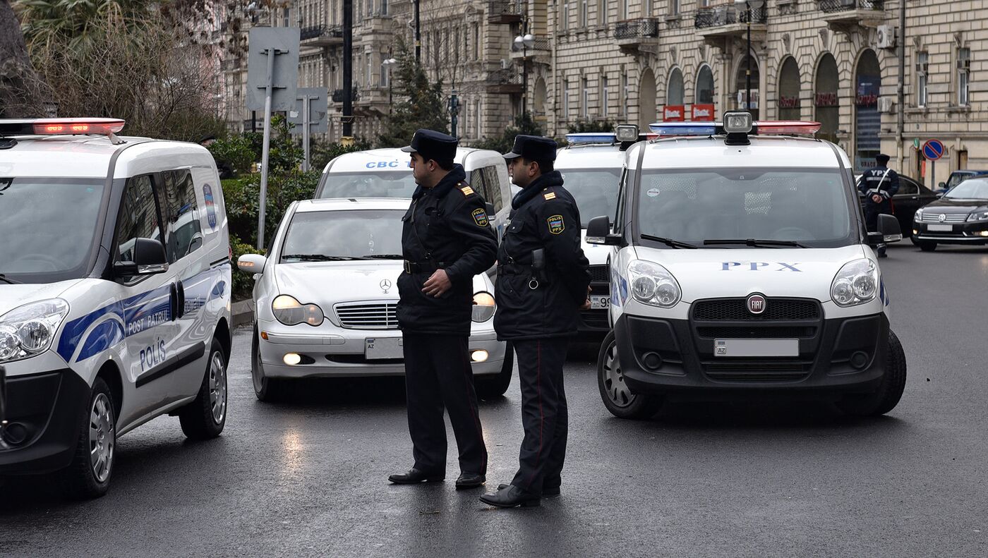 Мужчина повесился в подвале дома