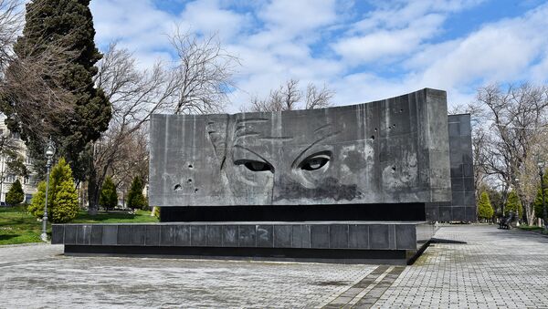 Памятник Рихарду Зорге в Баку - Sputnik Азербайджан