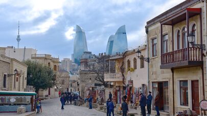 Туристы в Ичери Шехер 