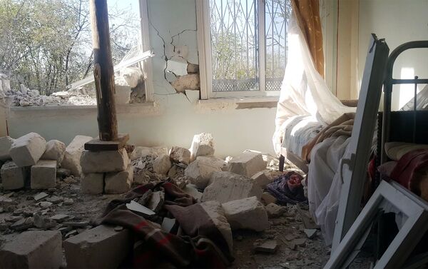 Дом жителя села Эльхана Алиева получил серьезные повреждения - Sputnik Азербайджан