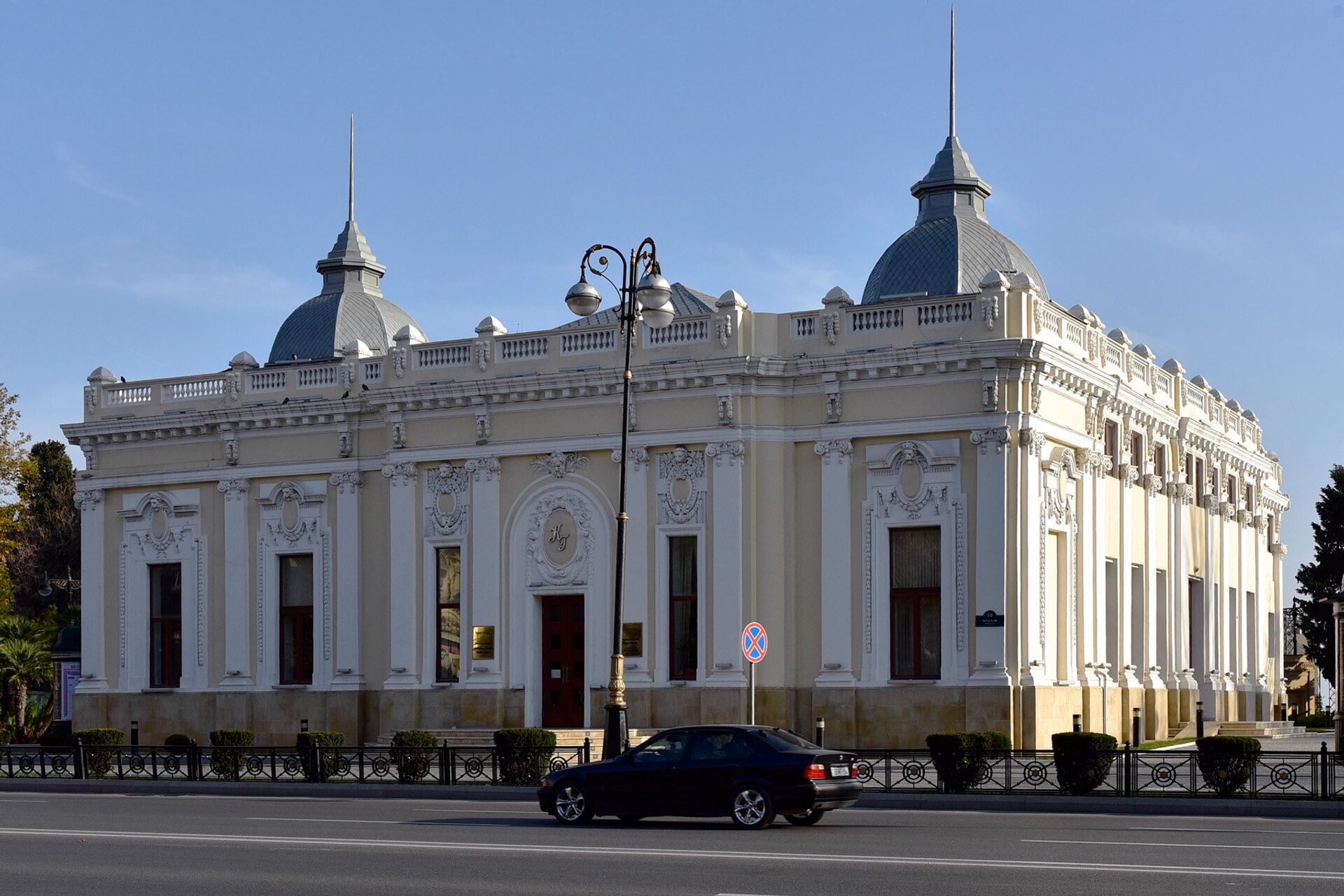 Здание Азербайджанского государственного кукольного театра в Баку - Sputnik Azərbaycan, 1920, 29.09.2021