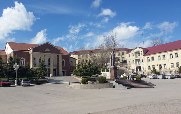 Центральная площадь города Дашкесан - Sputnik Азербайджан