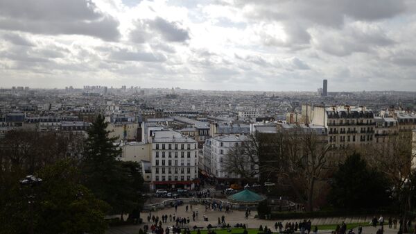Вид на Париж с холма Монмартр - Sputnik Азербайджан