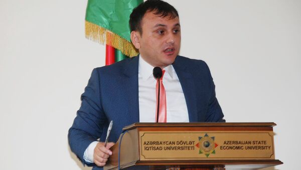 Elşən Bağırzadə, UNEC-in dosenti, iqtisadçı ekspert - Sputnik Azərbaycan