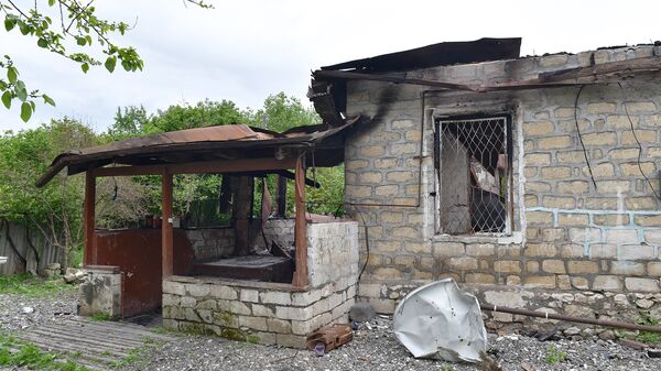 Разрушенные дома Агдамского района, фото из архива - Sputnik Азербайджан