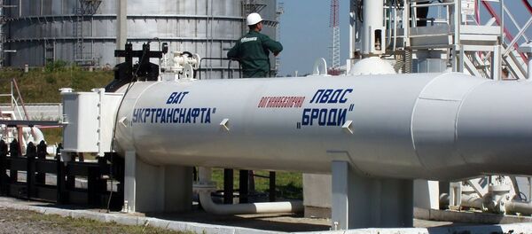 Участок трубопровода Одесса-Броды. Архивное фото - Sputnik Азербайджан
