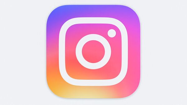 Новая эмблема Instagram - Sputnik Азербайджан