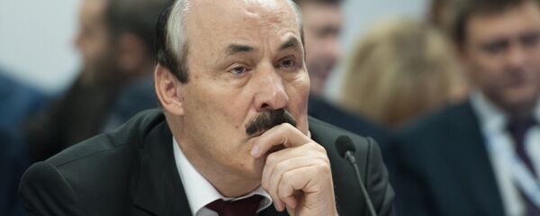Президент Республики Дагестан Рамазан Абдулатипов - Sputnik Азербайджан