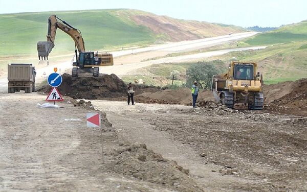 Реконструируется дорога Гяндоб-граница с Россией - Sputnik Азербайджан