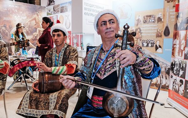 Государственный музей музыкальной культуры Азербайджана представляет страну на культурном фестивале Интермузей в Москве - Sputnik Азербайджан
