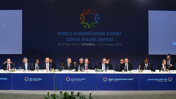 Президент Ильхам Алиев выступил на Всемирном гуманитарном саммите - Sputnik Азербайджан