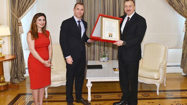 Президент Азербайджана признан Человеком года в мире - Sputnik Азербайджан