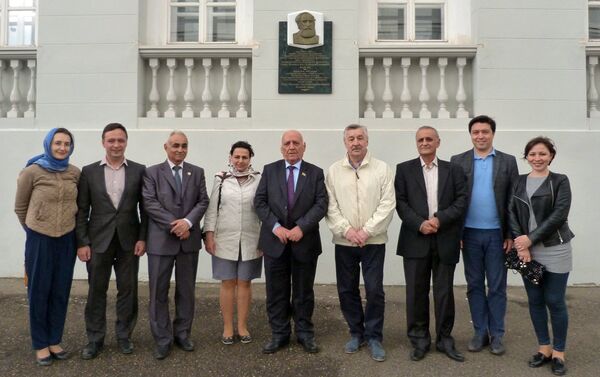 В Баку будут выпускаться «Азербайджанские коллекции Кунсткамеры» - Sputnik Азербайджан