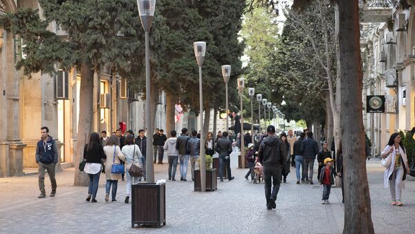 Улица Низами – одна из оживленных улиц в центре Баку - Sputnik Азербайджан