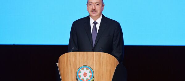 Президент Азербайджанской Республики Ильхам Алиев выступает на IV Съезде азербайджанцев мира - Sputnik Азербайджан