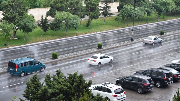Дождь в Баку - Sputnik Azərbaycan